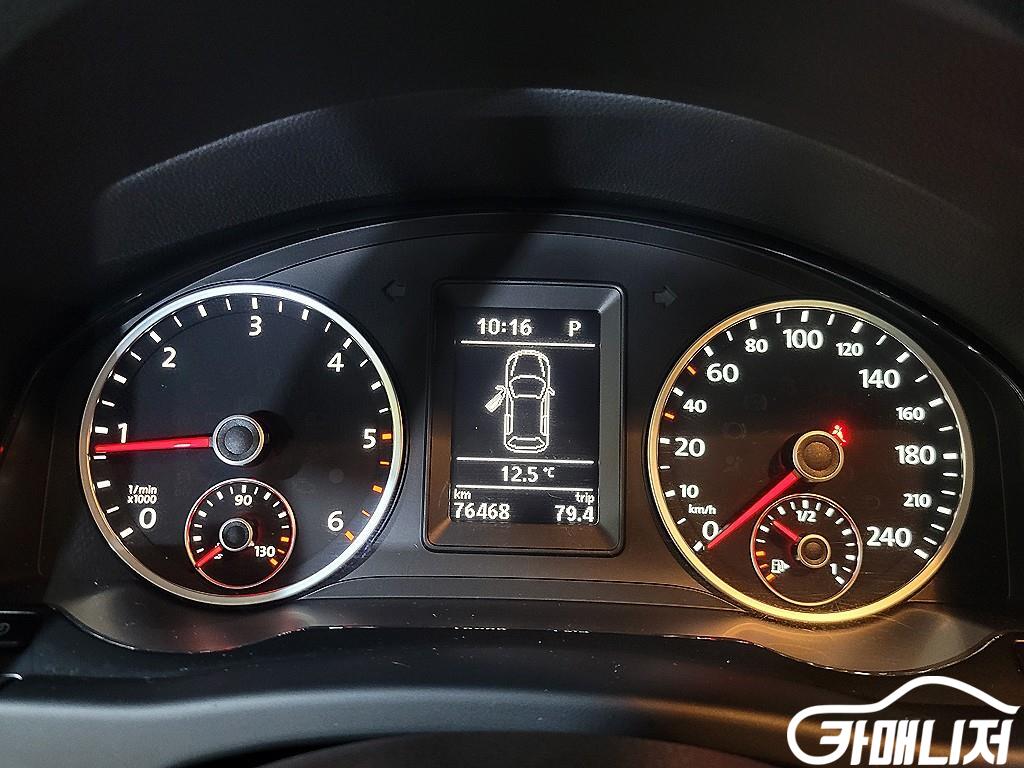 폭스바겐 뉴티구안 2.0 TDI 프리미엄 썸네일 10