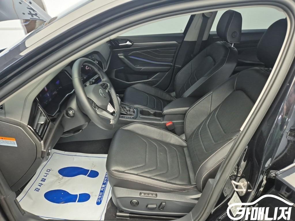 폭스바겐 올 뉴 제타 1.5 TSI 프리미엄 썸네일 11