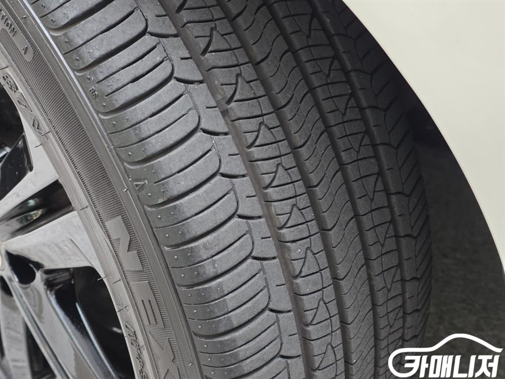 폭스바겐 폴로 1.6 TDI R-LINE 썸네일 7