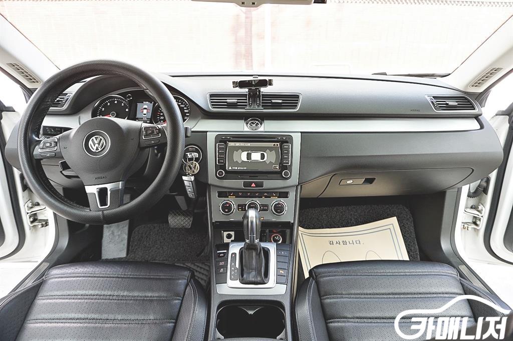 폭스바겐 뉴 CC 2.0 TSI 썸네일 9