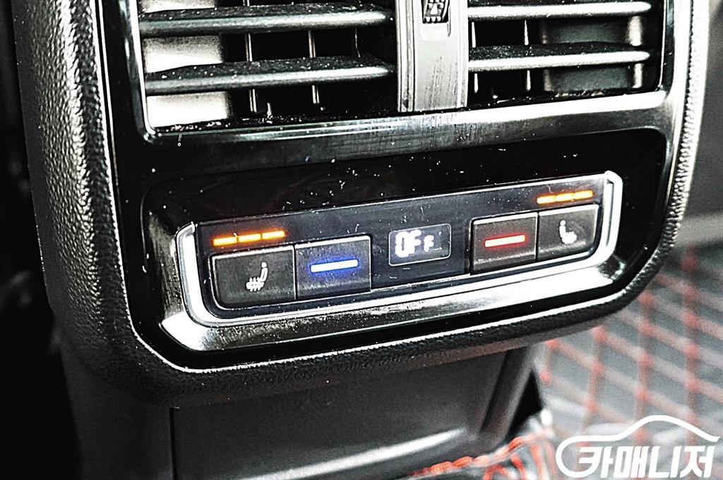 폭스바겐 파사트GT(B8) 2.0 TDI 4모션 프레스티지 썸네일 9