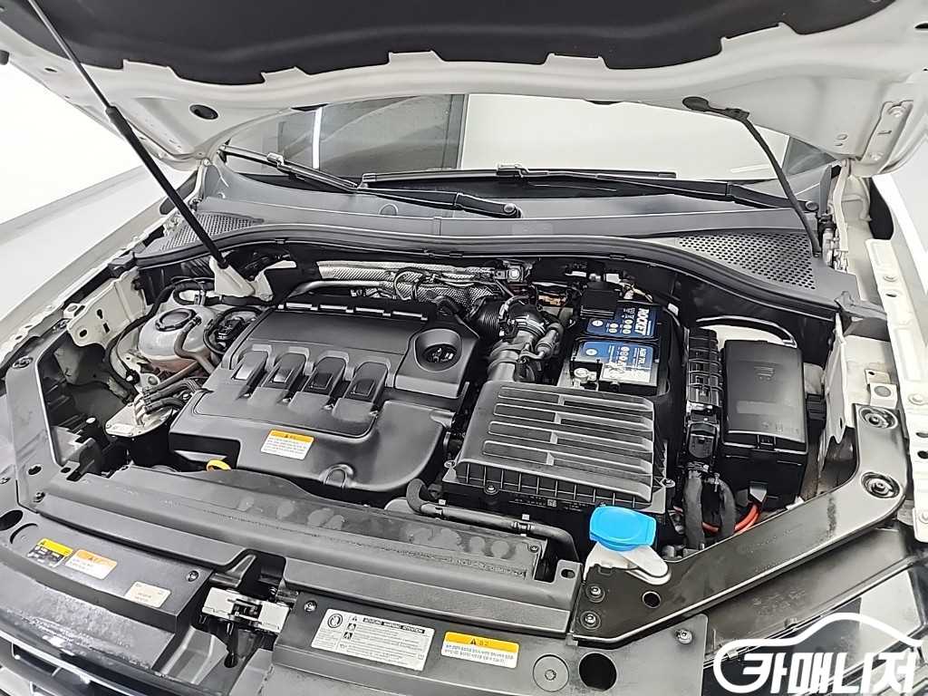 폭스바겐 티구안(2세대) 2.0 TDI 썸네일 5