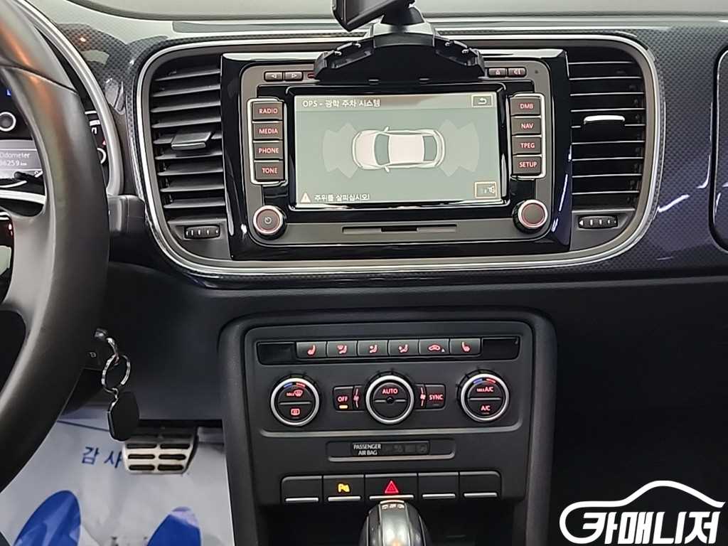 폭스바겐 더비틀 2.0 TDI 프리미엄 썸네일 10