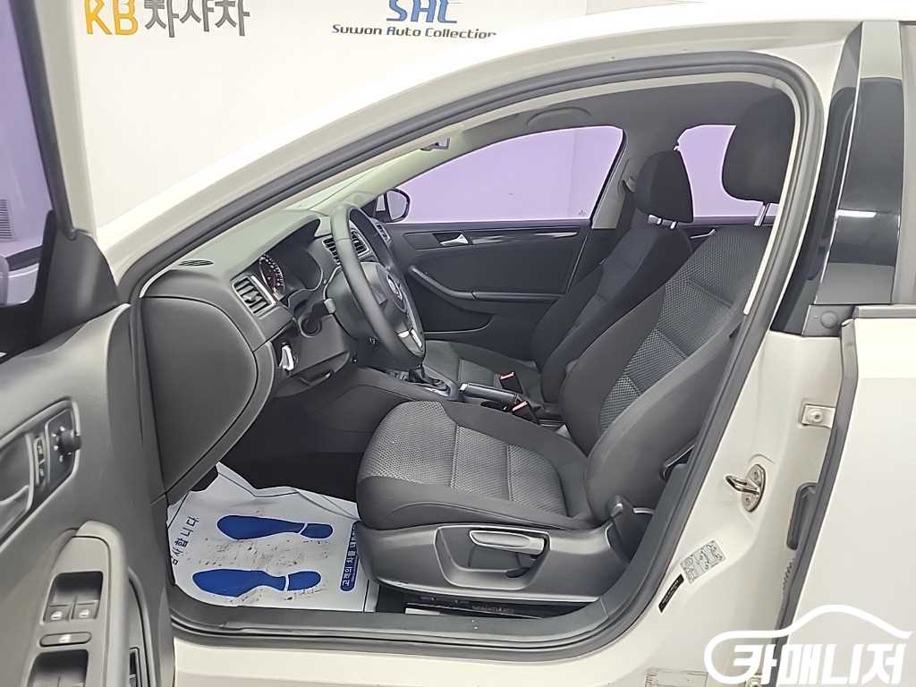 폭스바겐 뉴 제타 1.6 TDI 블루모션 썸네일 11