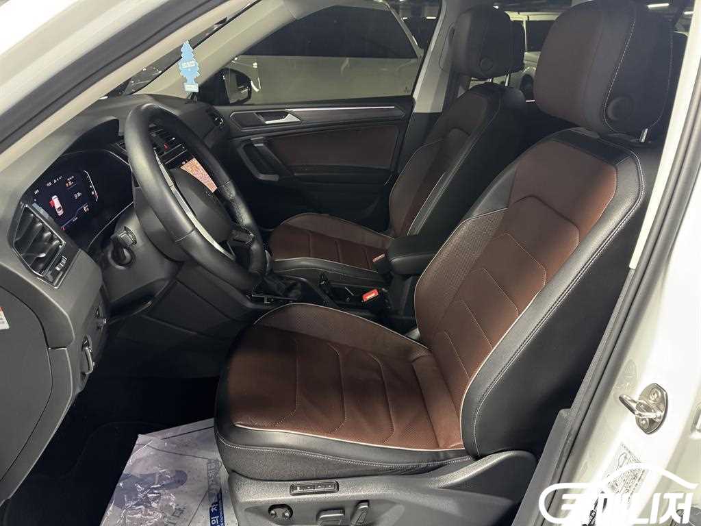 폭스바겐 티구안 올스페이스 2.0 TSI 프레스티지 썸네일 11