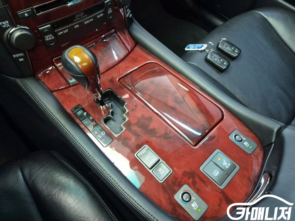 렉서스 LS460 STD 썸네일 8