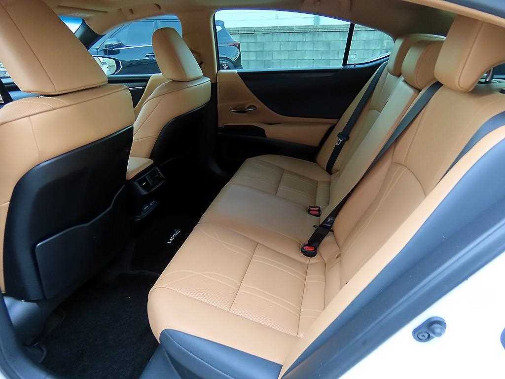 렉서스 ES300h 7세대 럭셔리 플러스 썸네일 6