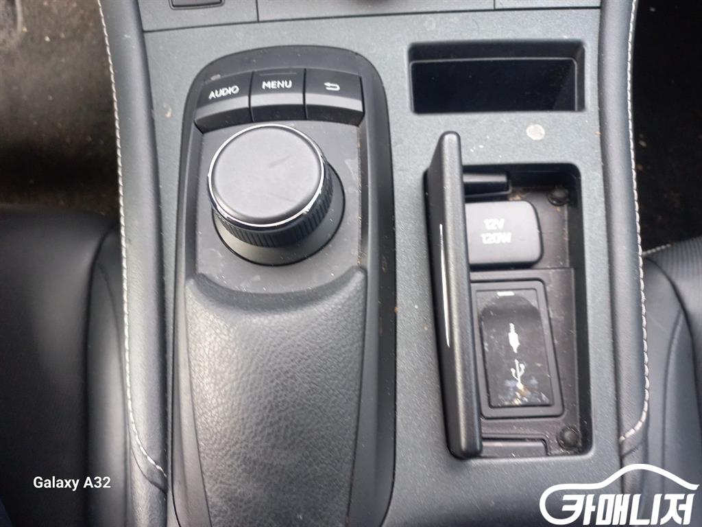 렉서스 뉴CT CT200H 썸네일 12