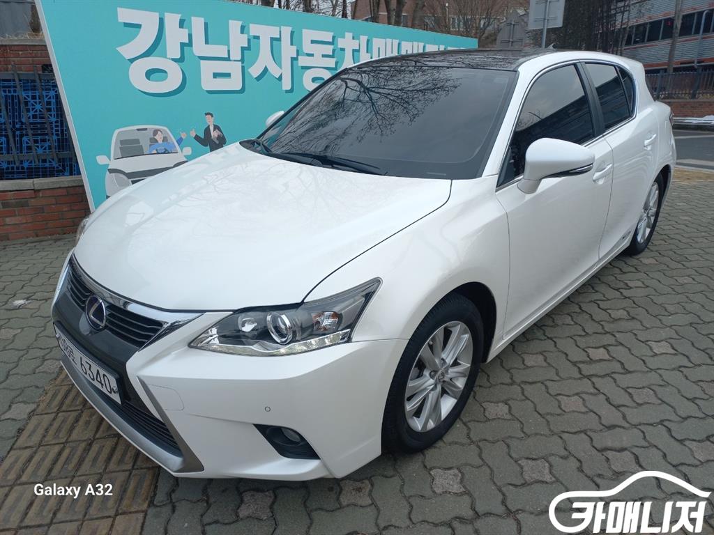 렉서스 뉴CT CT200H 썸네일 2
