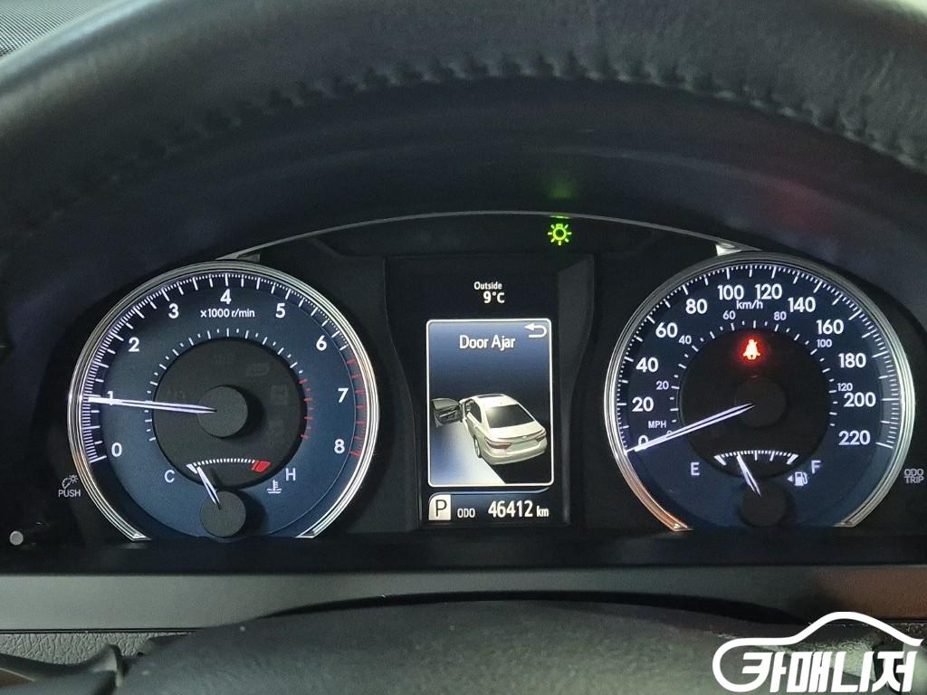 토요타 뉴캠리 2.5 XLE 썸네일 6