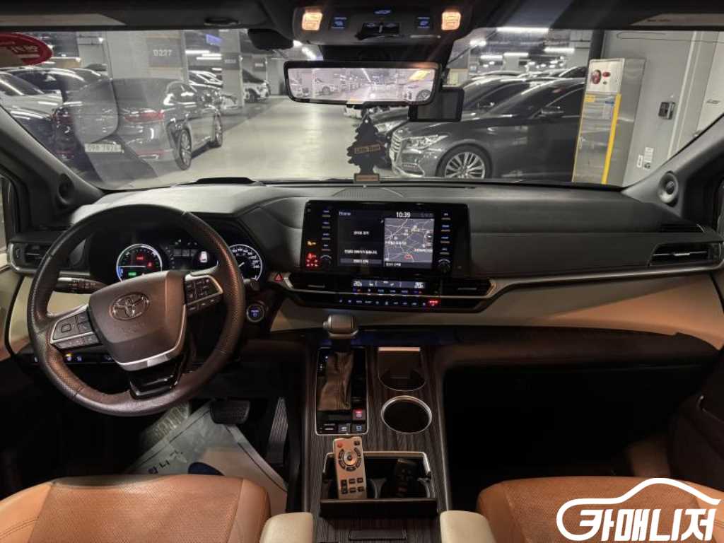 토요타 시에나 2.5 2WD 하이브리드 썸네일 6