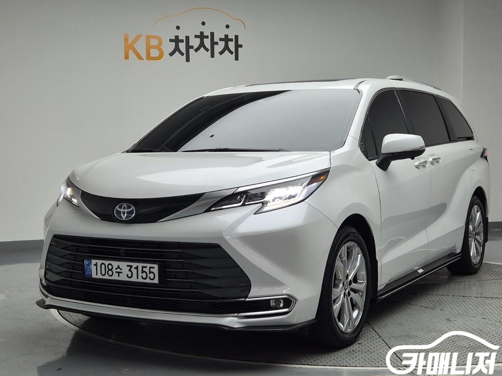 토요타 시에나 2.5 2WD 하이브리드