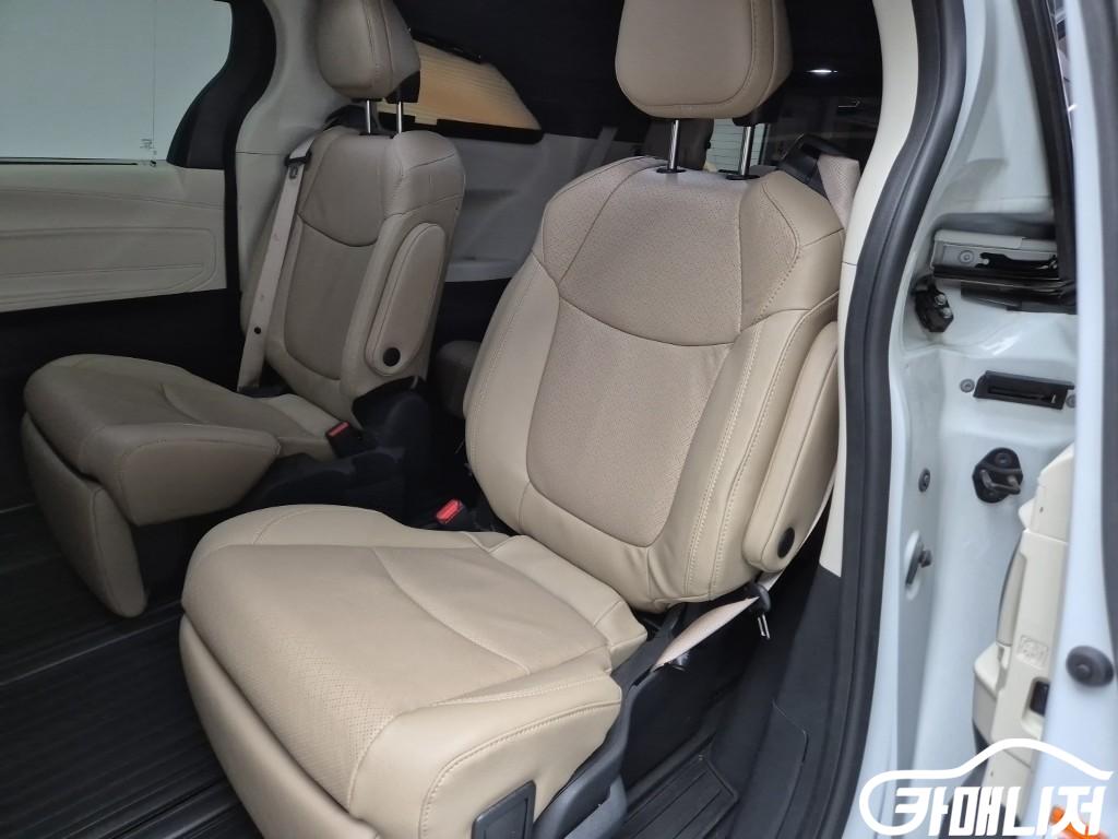 토요타 시에나 2.5 2WD 하이브리드 썸네일 11