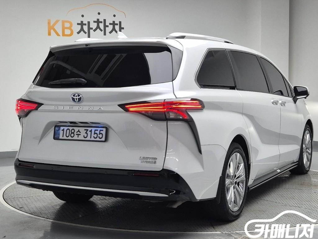 토요타 시에나 2.5 2WD 하이브리드 썸네일 3