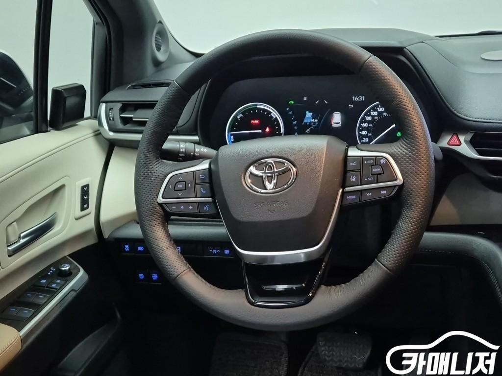 토요타 시에나 2.5 2WD 하이브리드 썸네일 8