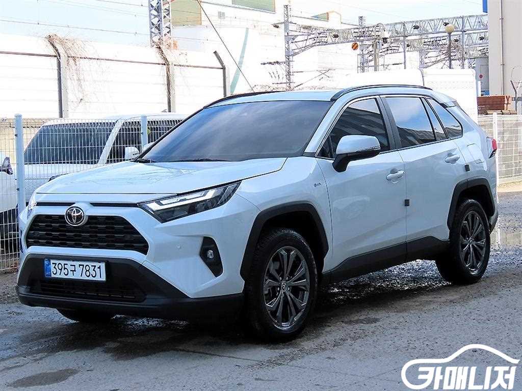 토요타 RAV4(5세대) 2.5 2WD 하이브리드 XLE 썸네일 2