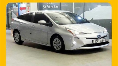 토요타 프리우스 4세대 1.8 E