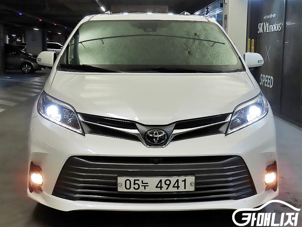 토요타 시에나 3.5 AWD 썸네일 2