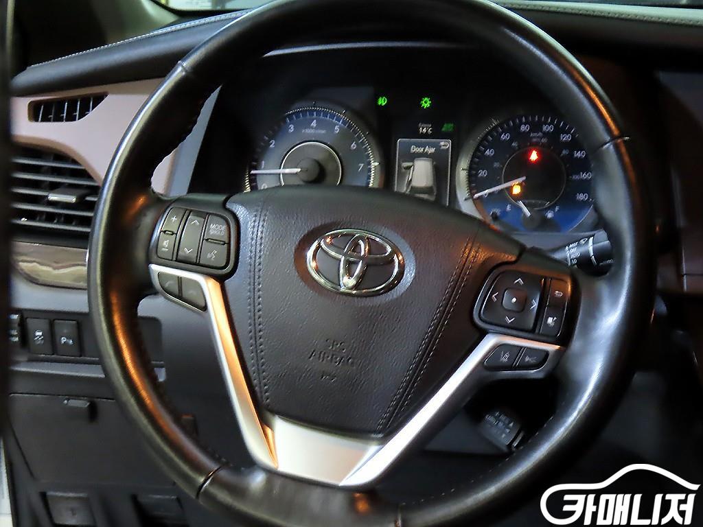 토요타 시에나 3.5 AWD 썸네일 8