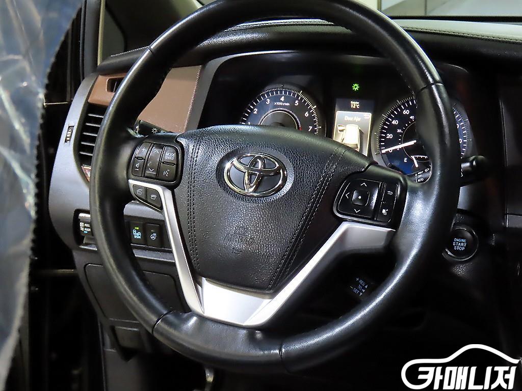 토요타 시에나 3.5 AWD 썸네일 8