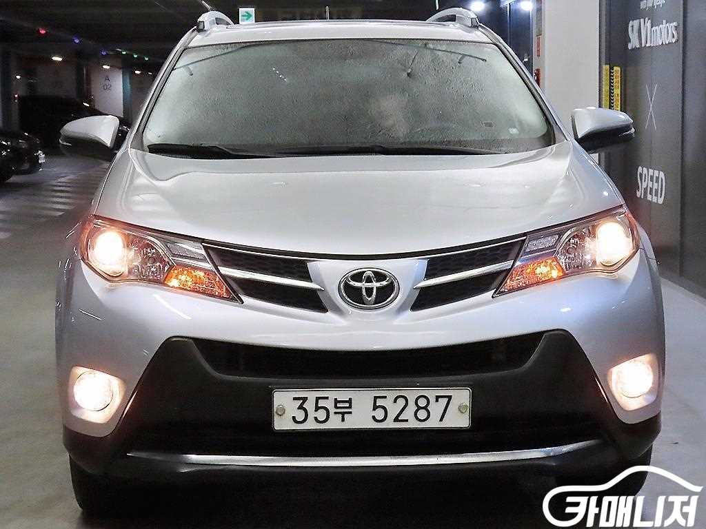 토요타 라브4 2.5 4WD 썸네일 2