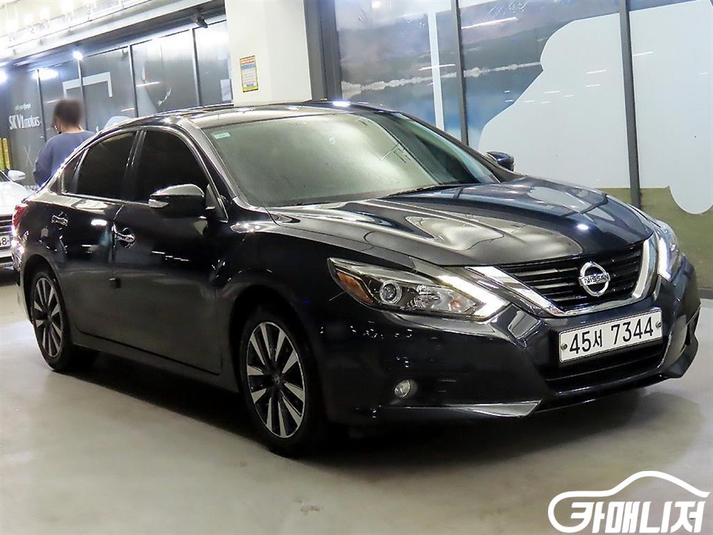 닛산 알티마 2.5 테크