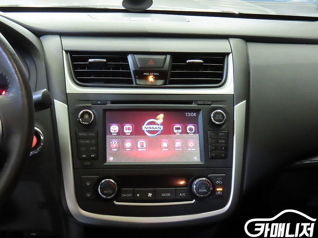 닛산 알티마 2.5 테크 썸네일 11