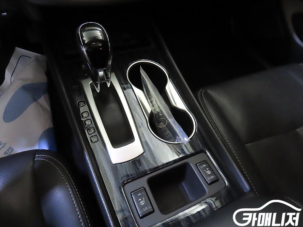 닛산 알티마 2.5 테크 썸네일 12