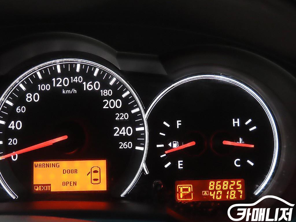 닛산 알티마 2.5 썸네일 6