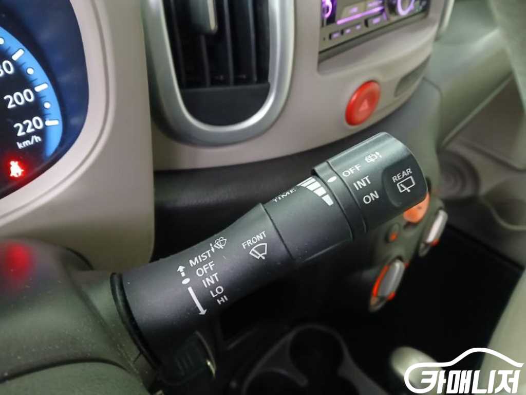 닛산 큐브 1.8 S 썸네일 11