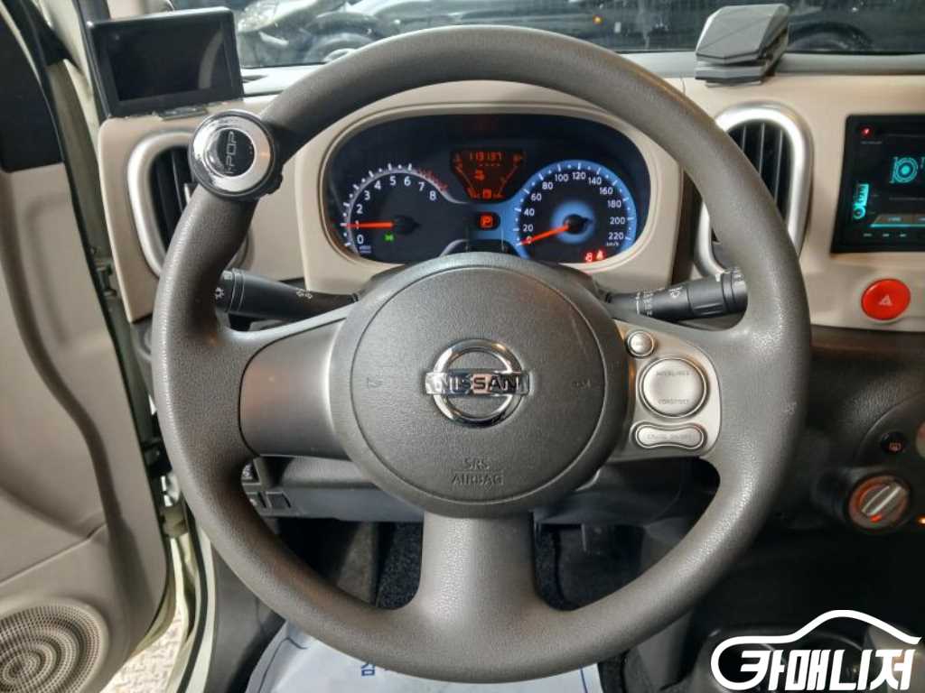 닛산 큐브 1.8 S 썸네일 8