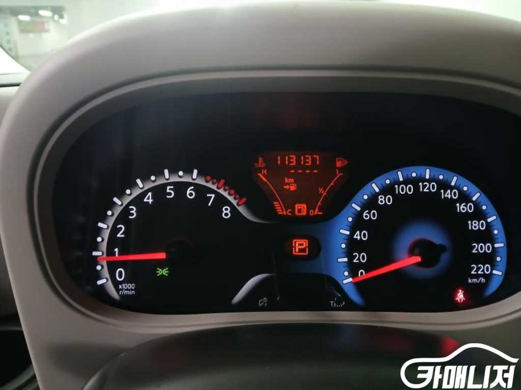 닛산 큐브 1.8 S 썸네일 9
