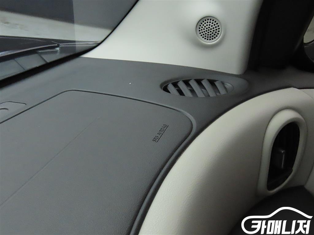 닛산 큐브 1.8 S 썸네일 12