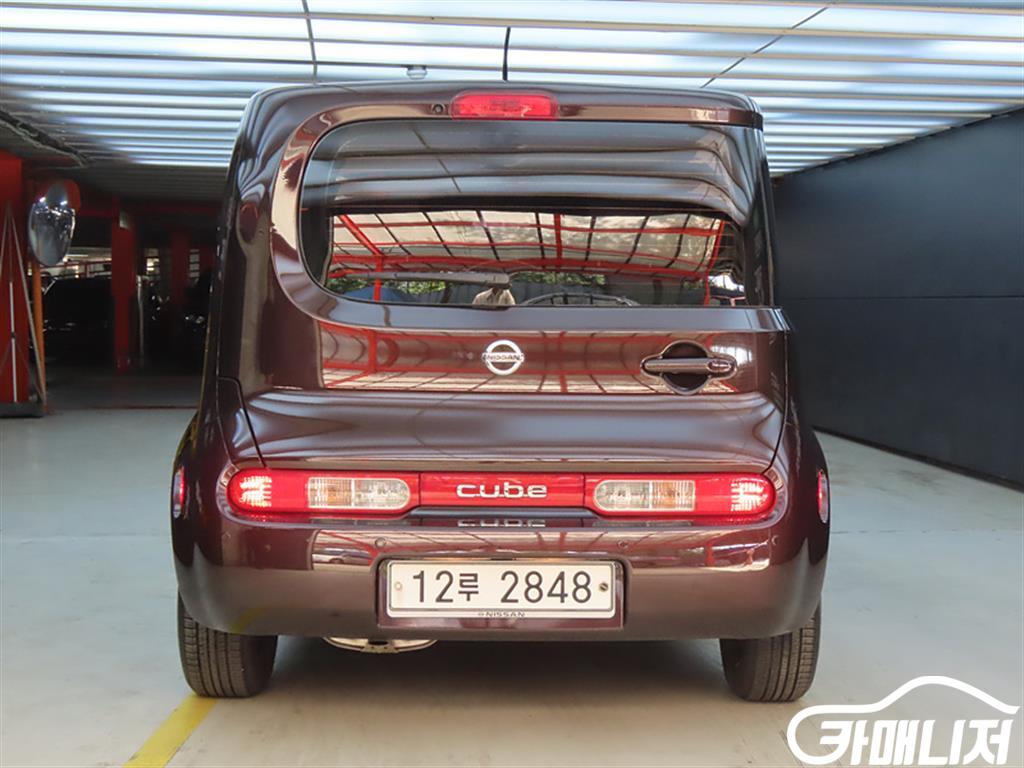 닛산 큐브 1.8 S 썸네일 3