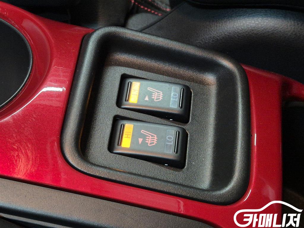 닛산 쥬크 1.6 SV 썸네일 10