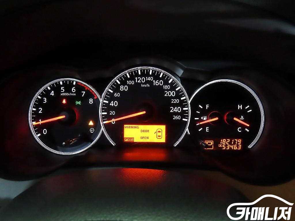 닛산 알티마 2.5 썸네일 9