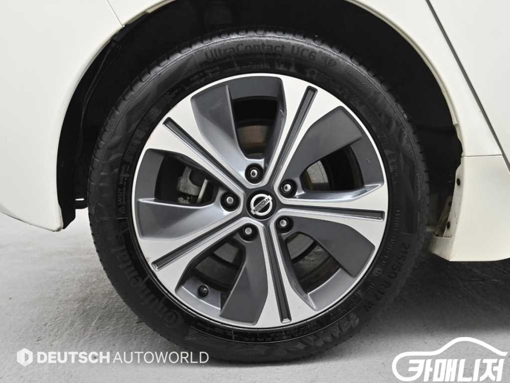 닛산 리프(ZE1) EV SL 썸네일 5