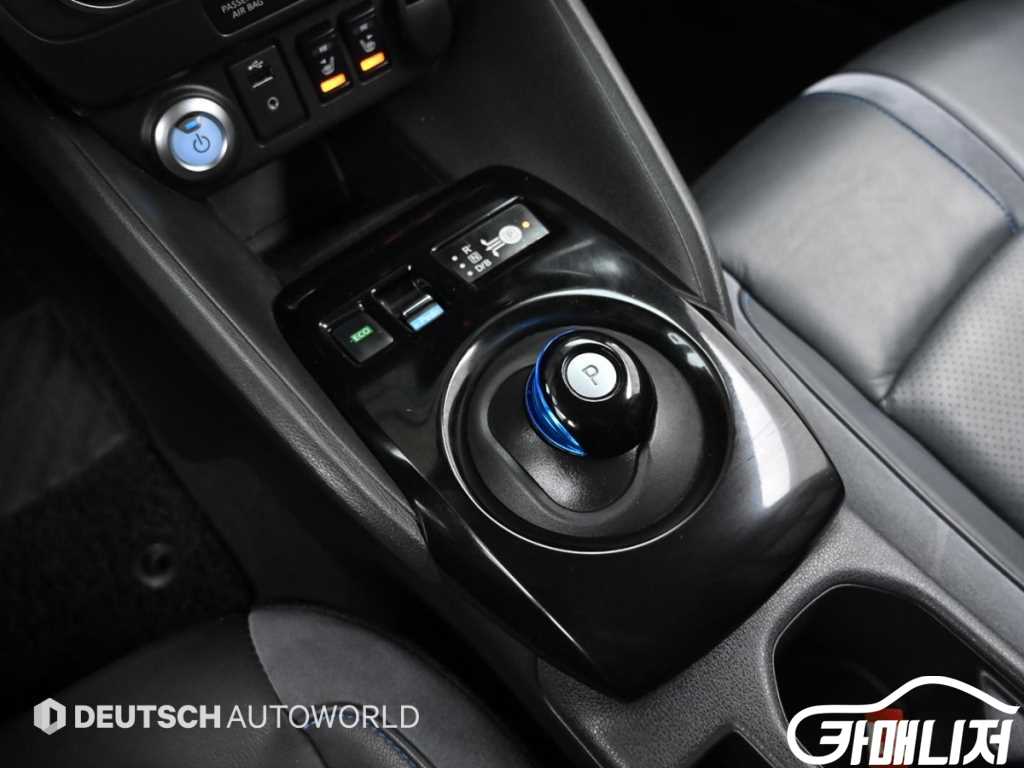 닛산 리프(ZE1) EV SL 썸네일 9