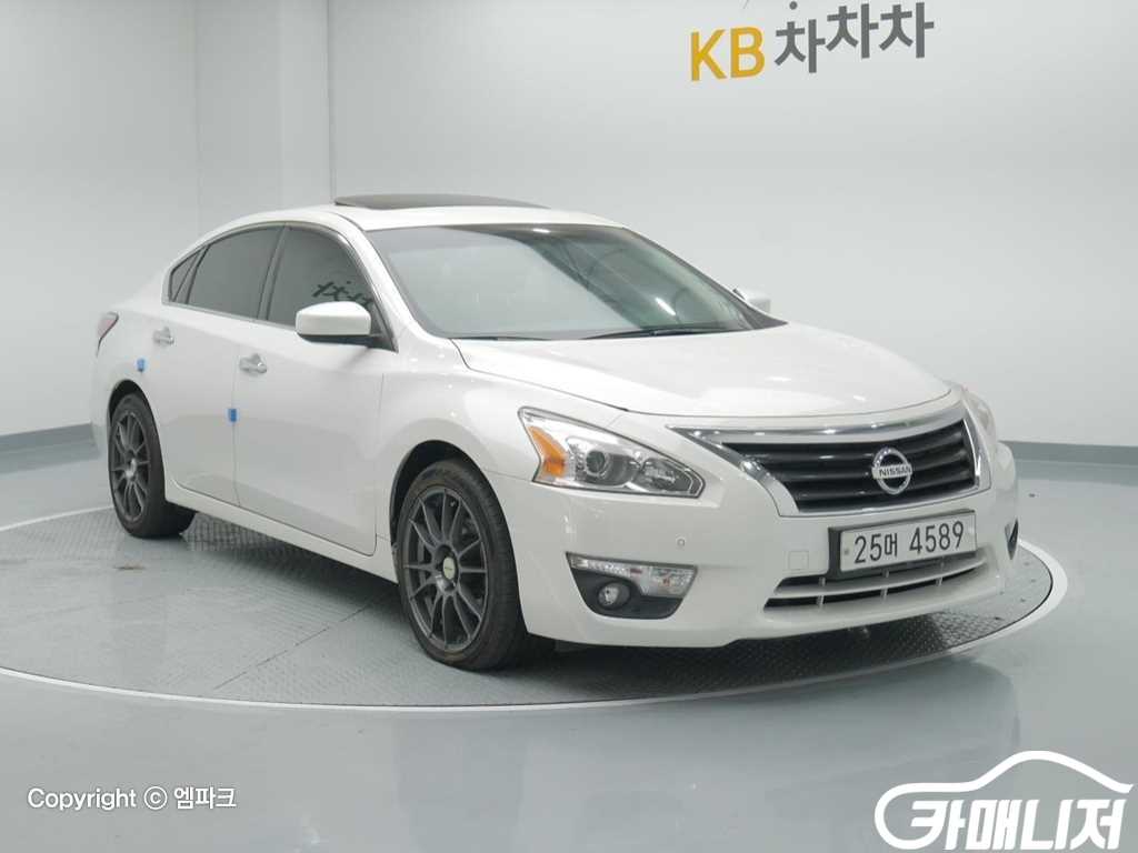 닛산 알티마 3.5 썸네일 4