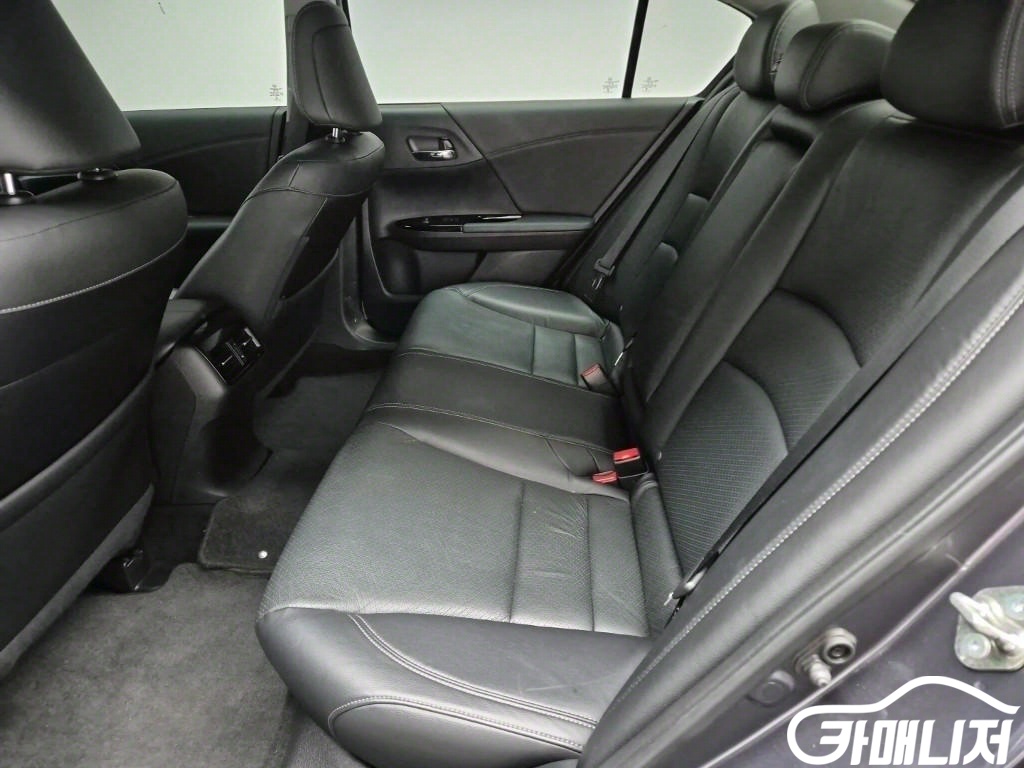 혼다 올뉴어코드 2.4 썸네일 12