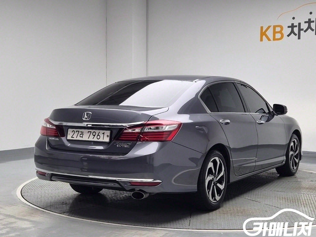 혼다 올뉴어코드 2.4 썸네일 3