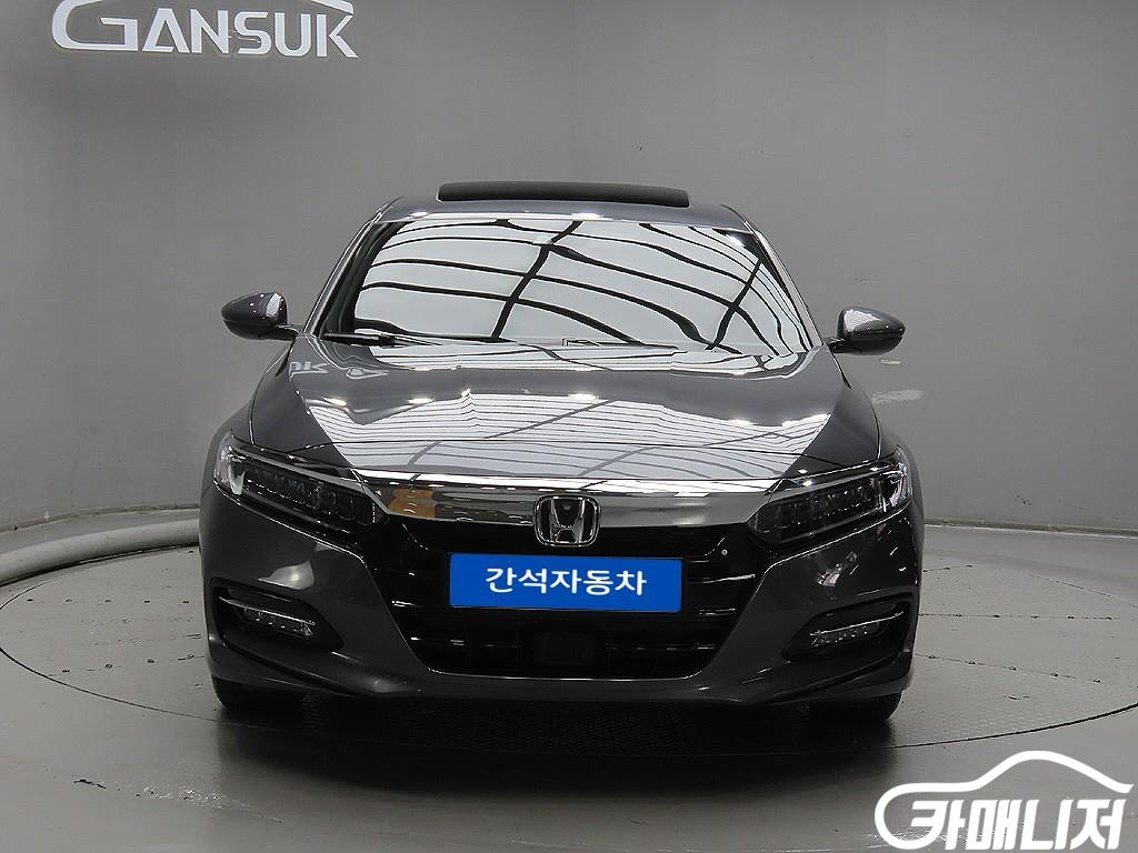 혼다 어코드(10세대) 2.0 하이브리드 투어링