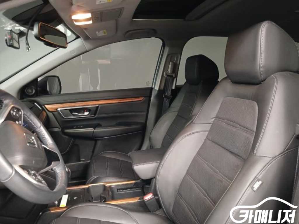 혼다 CR-V 5세대 1.5 EX-L 2WD 썸네일 7