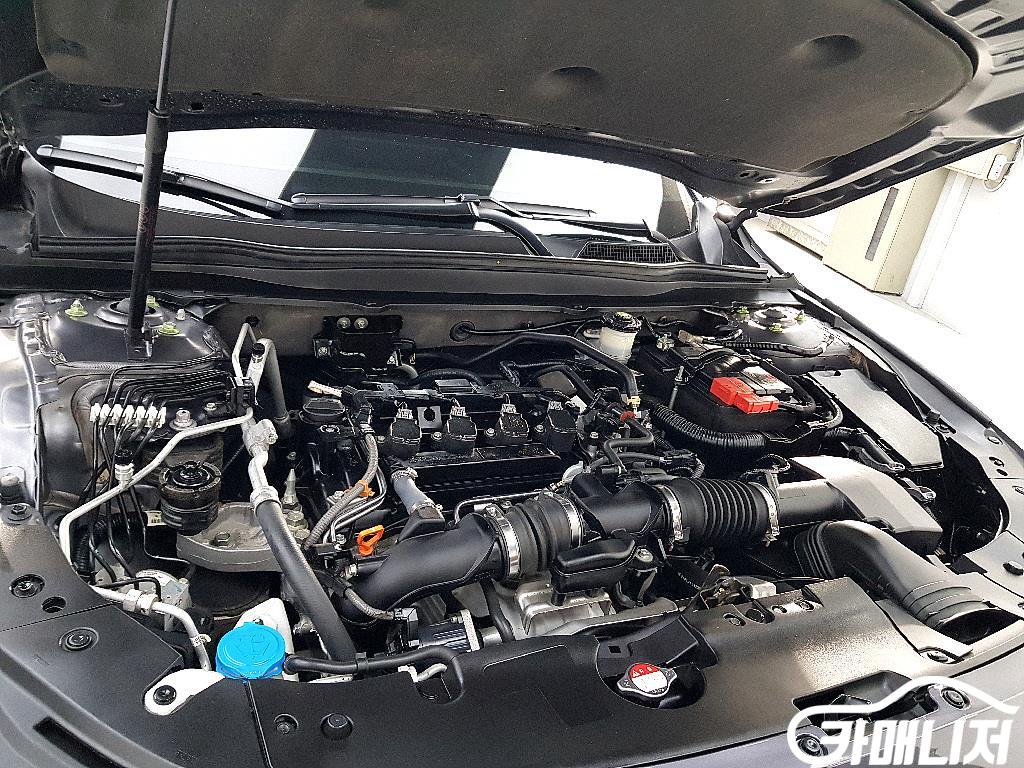 혼다 어코드(10세대) 1.5 터보 썸네일 6
