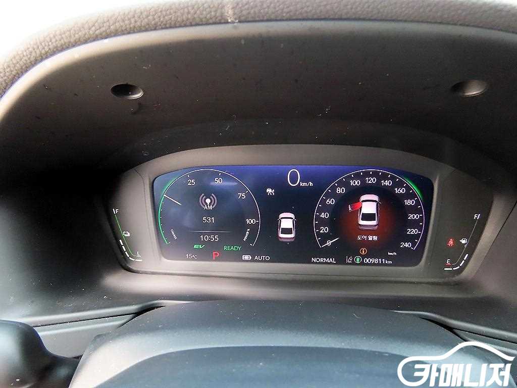 혼다 어코드(11세대) 2.0 하이브리드 투어링 썸네일 9