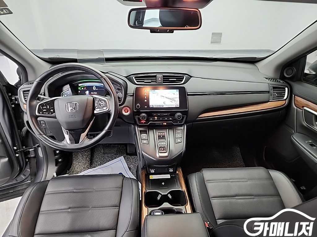 혼다 CR-V 5세대 2.0 하이브리드 투어링 4WD 썸네일 7