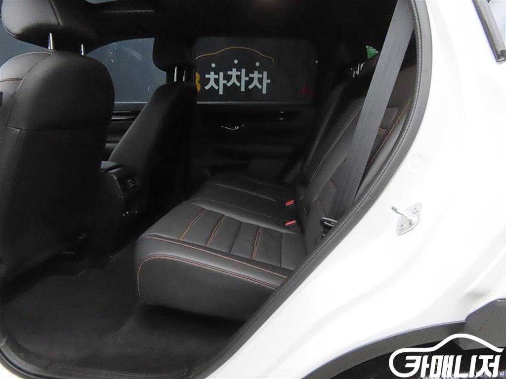 혼다 CR-V 6세대 2.0 하이브리드 투어링 2WD 썸네일 6