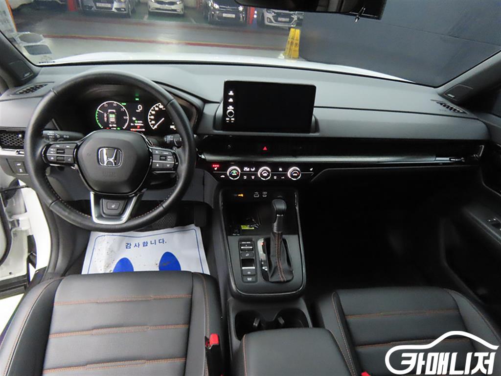 혼다 CR-V 6세대 2.0 하이브리드 투어링 2WD 썸네일 7