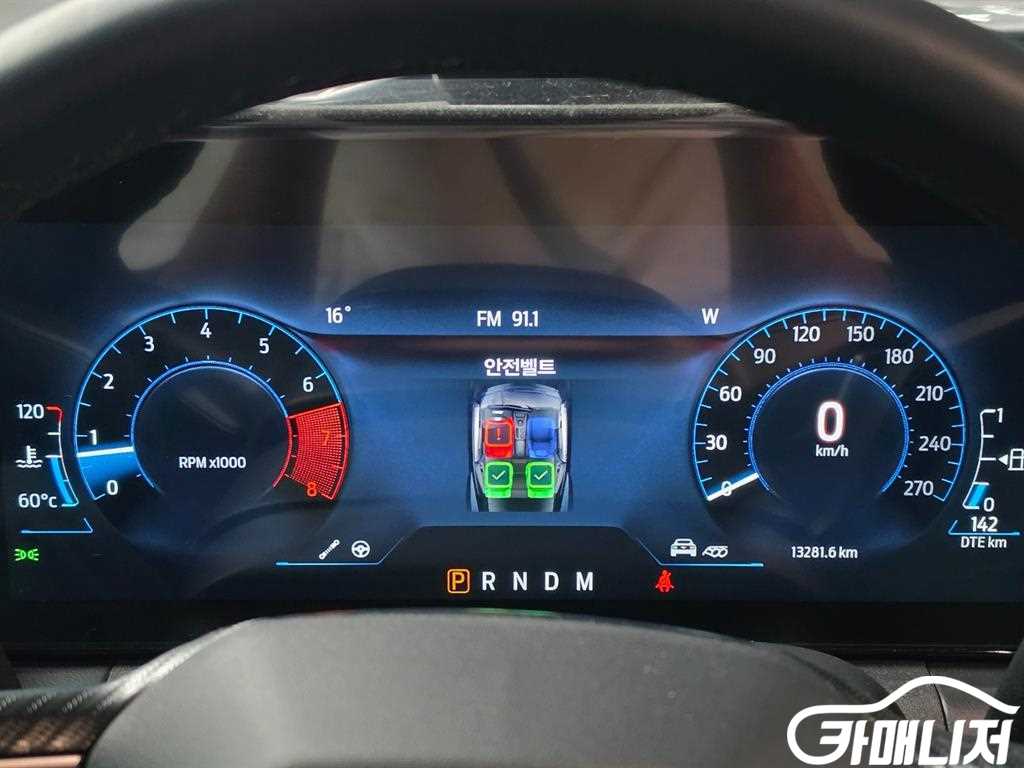 포드 머스탱 7세대 2.3 에코부스트 프리미엄 쿠페 썸네일 8