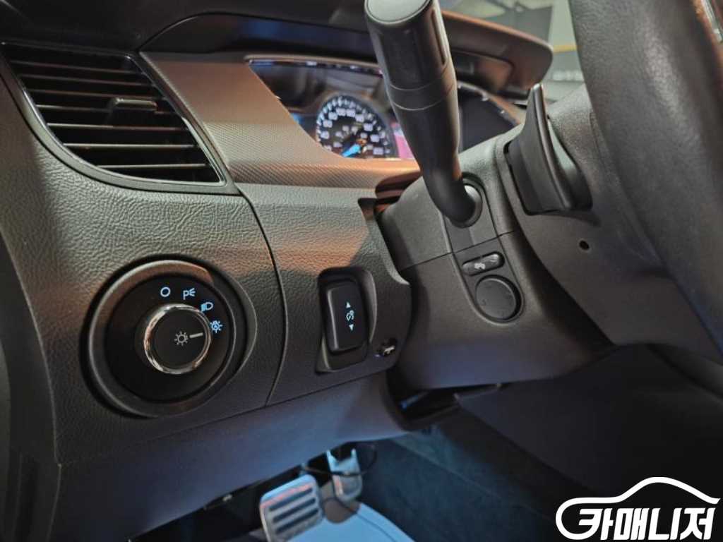 포드 뉴토러스 3.5 SHO 썸네일 10